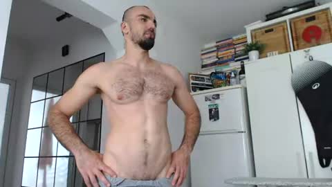 liam online show from 15, 6, 2026