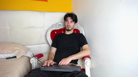 LiamLuxe online show from 17, 12, 2024