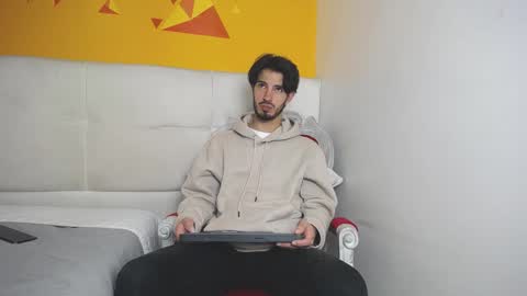 LiamLuxe online show from 30, 1, 2025