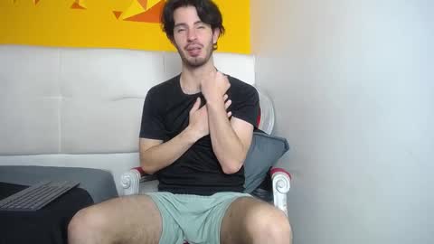 LiamLuxe online show from 25, 2, 2025