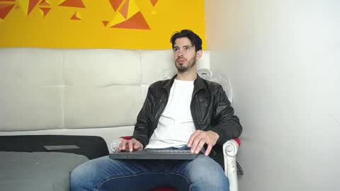 LiamLuxe online show from 8, 3, 2025