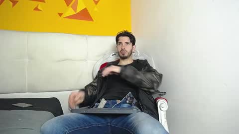 LiamLuxe online show from 9, 3, 2025