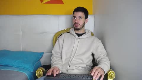 LiamLuxe online show from 13, 9, 2025