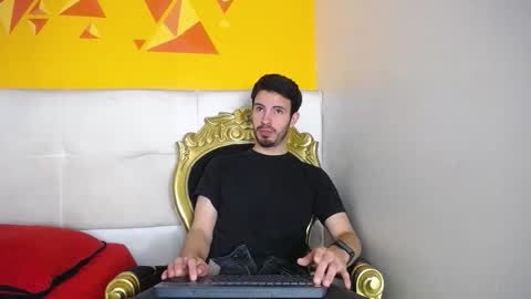 LiamLuxe online show from 17, 10, 2025