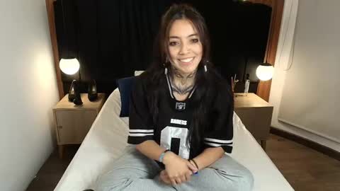 L I A M O N R O E online show from 6, 3, 2026