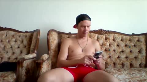 LiamRose online show from 4, 3, 2025