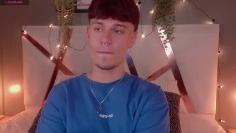 Liam Thunder online show from 24, 10, 2025