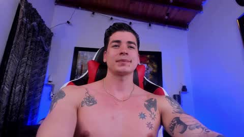 liamwyatt_ online show from 8, 2, 2025