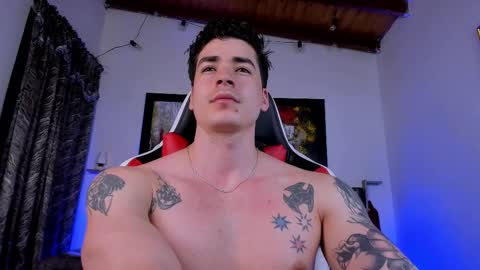 liamwyatt_ online show from 3, 3, 2025