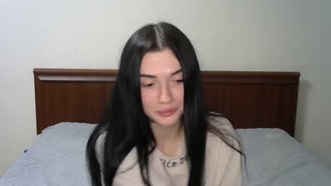 liana_diva online show from 25, 1, 2025