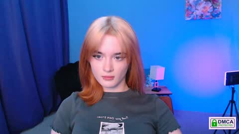 Snapshot of liana_kisses chatting on 2, 1, 2025 Little Liana online show from 2, 1, 2025