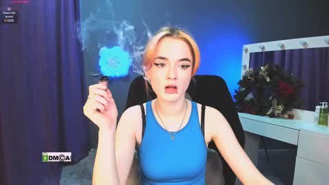 Snapshot of liana_kisses chatting on 4, 2, 2025 Little Liana online show from 4, 2, 2025