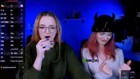 Snapshot of liana_kisses chatting on 3, 10, 2025 Little Liana online show from 3, 10, 2025