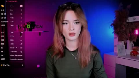 Snapshot of liana_kisses chatting on 10, 10, 2025 Little Liana online show from 10, 10, 2025