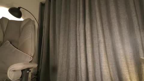 lianewhite online show from 19, 4, 2026