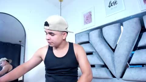 lianfox_ online show from 17, 3, 2026