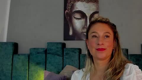 Lian online show from 9, 3, 2025