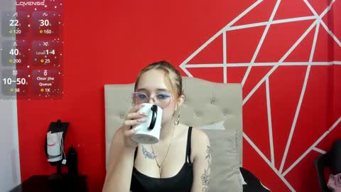 Lia Roberts online show from 11, 1, 2025