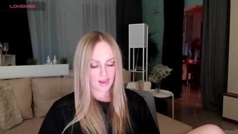 Snapshot of libby_nora chatting on 15, 2, 2025 Libby online show from 15, 2, 2025