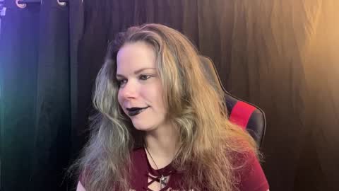 Libby Deetz online show from 1, 1, 2025