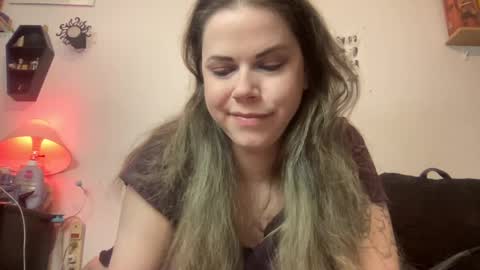 Libby Deetz online show from 12, 2, 2025