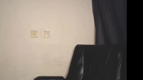 Snapshot of lick_pussyjuice chatting on 9, 9, 2025 kimani online show from 9, 9, 2025