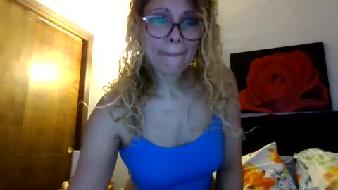 Snapshot of lickablemiami chatting on 14, 11, 2025 lickablemiami online show from 14, 11, 2025