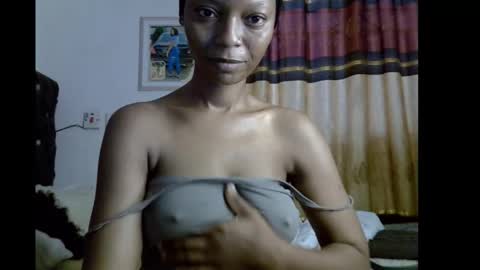 lickmefuckmex online show from 15, 12, 2025