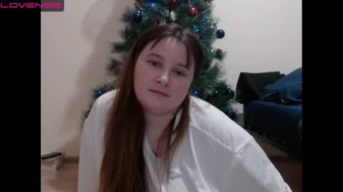 light_lunaa online show from 1, 1, 2025