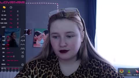 light_lunaa online show from 21, 11, 2025