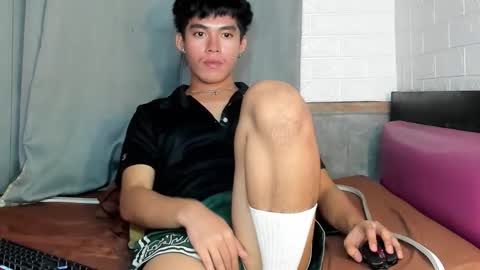 Snapshot of lightjt4 chatting on 7, 10, 2025 Jt online show from 7, 10, 2025