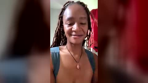 lightskinnedcarmel online show from 17, 6, 2026