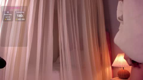 Lia Sweet online show from 14, 1, 2025