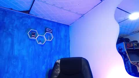 Daniel online show from 13, 2, 2025