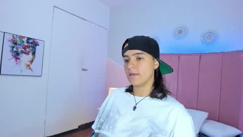 Snapshot of liiam_smith_ chatting on 14, 11, 2025 liiam_smith_ online show from 14, 11, 2025