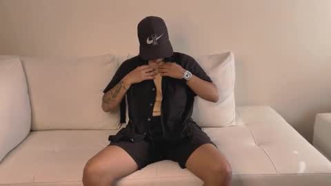 Snapshot of liiam_smith_ chatting on 24, 11, 2025 liiam_smith_ online show from 24, 11, 2025