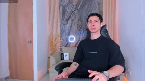 Snapshot of liiamhudson_ chatting on 8, 9, 2025 L I I A M online show from 8, 9, 2025