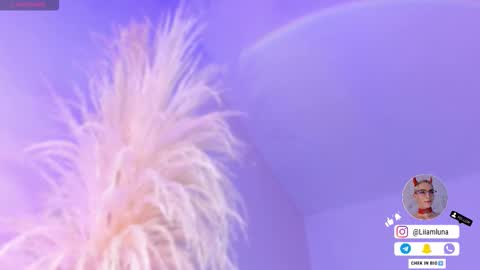 Liiam Luna online show from 10, 11, 2025