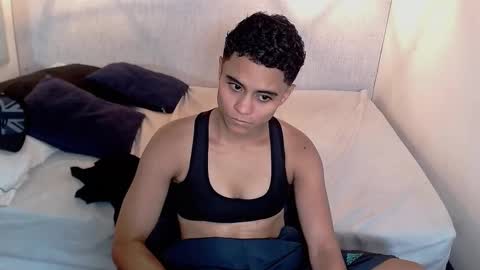 Snapshot of liiamthompson chatting on 8, 3, 2025 Liam thompson online show from 8, 3, 2025