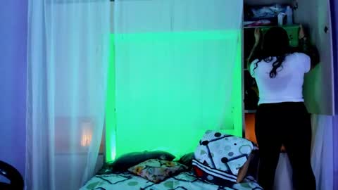 Snapshot of liiavega chatting on 1, 10, 2025 online show from 1, 10, 2025