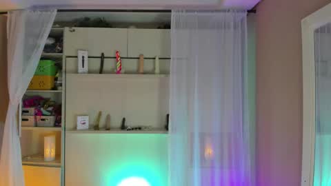         online show from 7, 1, 2026