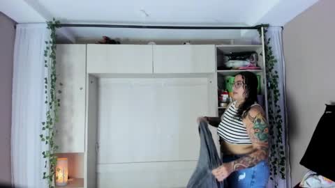         online show from 10, 4, 2026