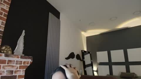 Snapshot of liilii_ghot chatting on 15, 5, 2026 lillitliliith online show from 15, 5, 2026
