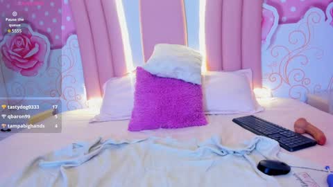 Snapshot of liily_hot chatting on 3, 1, 2025 LIILY online show from 3, 1, 2025