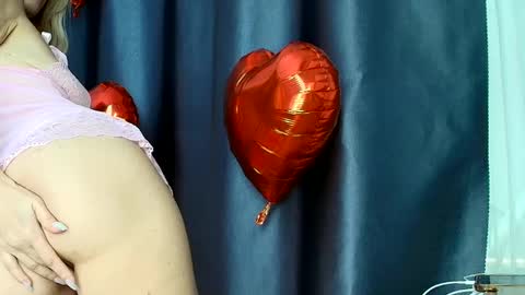 Mia                   Onlyfans link -  online show from 17, 2, 2025