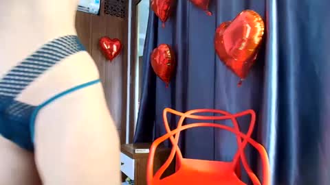 Mia                   Onlyfans link -  online show from 23, 2, 2025