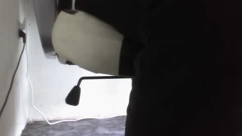 likeinpublic online show from 21, 4, 2026