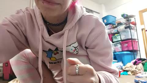 LikeMyAshe online show from 17, 12, 2024