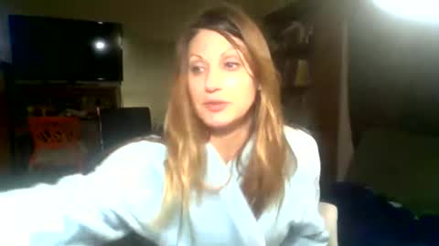 Snapshot of likerightnow chatting on 15, 12, 2025 likerightnow online show from 15, 12, 2025