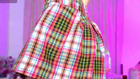 Lil Bella G online show from 7, 10, 2025